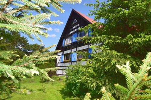 gmina Wielbark Bed & Breakfast | Discover Oceanfront Comfort at Karczma Leśniczanka