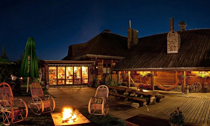 Pawlowek Hotel | Discover Karczma Rzym: Guest Rated 9.4 with Hot Tub