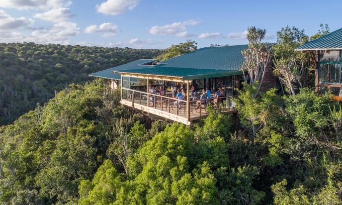 Kenton on Sea Cabin | Explore Kariega Game Reserve Main Lodge: Pool & Breakfast Included