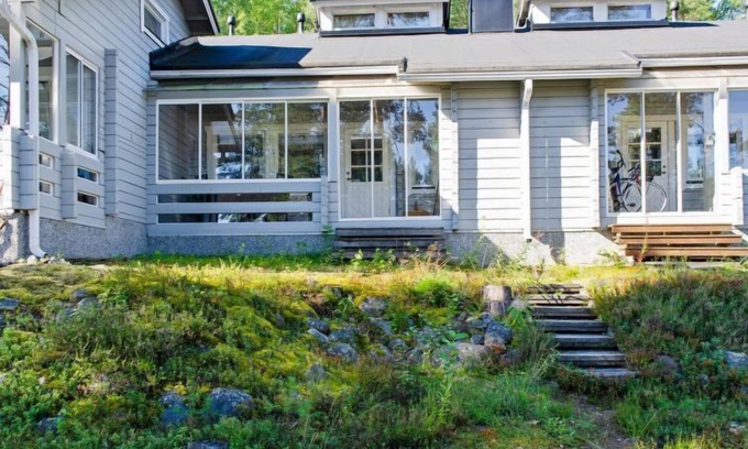 Koli National Park House | Discover Karjalan Heili 7: Lake View Retreat with Spa