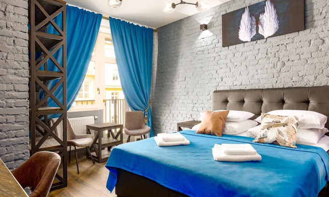 Karlovy Vary Apartment | Karlovy Charme Inn: 1BR Apt No.526 with Balcony