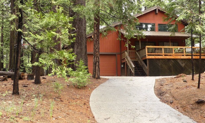 Arnold Cabin | Cozy Karock Cabin Near State Park - Rated 10/10 by Guests