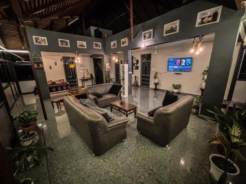 Palampur Bed & Breakfast | Highly Rated Karvaan B&B - Family & Pet-Friendly Stay