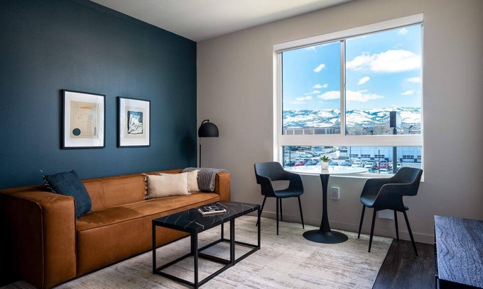 Reno/Tahoe Airport Apartment | Premier Kasa 1BD with Game Room Access in Reno