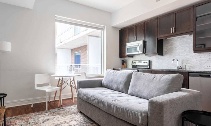 Waller Creek District Apartment | Top-Rated Kasa Studio: Pet-Friendly with Great Amenities