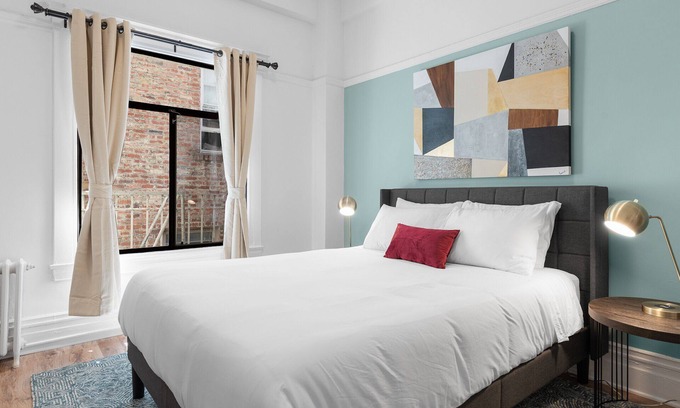 Lower Nob Hill Apartment | Discover Kasa La Monarca: Top-Rated Studio in San Francisco