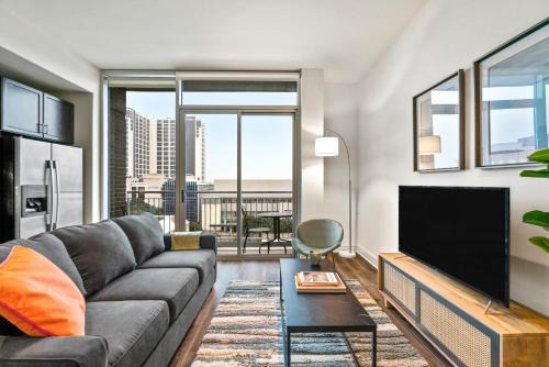 Waller Creek District Apartment | Explore Kasa Lady Bird Lake: Pet-Friendly & Scenic Retreat