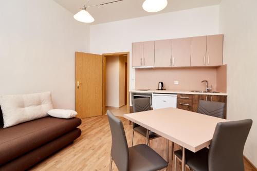 Nusle Apartment | Pet-Friendly Kasablanka Apartments with Great Guest Rating