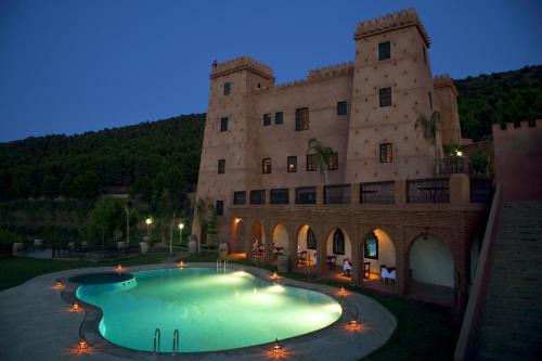 Tifni House | Discover Kasbah Illy: Pet-Friendly Retreat with Spa & Pool