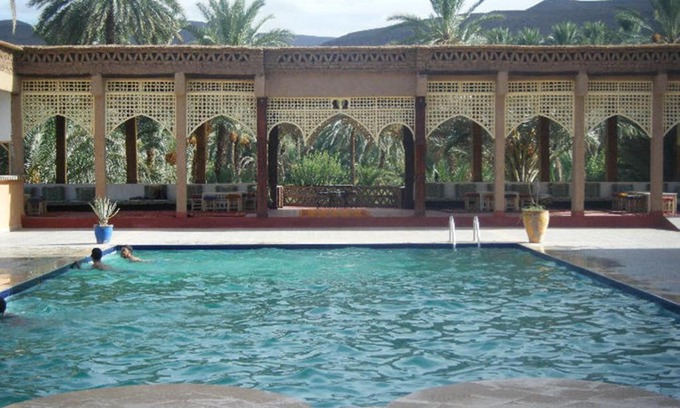 Tamnougalt Bed & Breakfast | Indulge at Kasbah Itrane: 4-Star Retreat with Pool & Dining