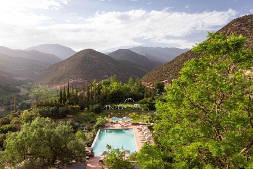Outghal Hotel | Discover Kasbah Tamadot: 5-Star Oasis with Ocean Views