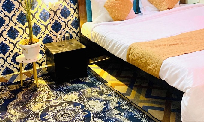 Varanasi House | Kashi family stay
