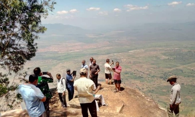 Ngorongoro Conservation Area Hotel | Budget-Friendly Kasi Tembo Rest House with Family Amenities