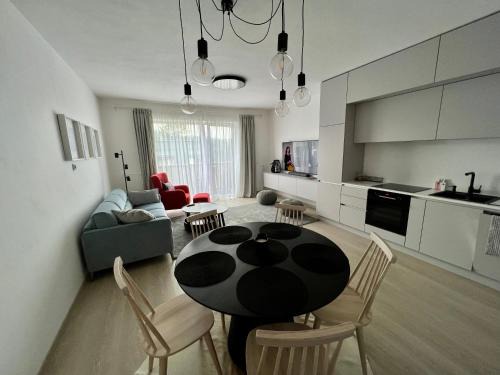 Kasperske Hory Apartment | Child-Friendly Getaway at Kasperky 14 - Guest Rated 9.8