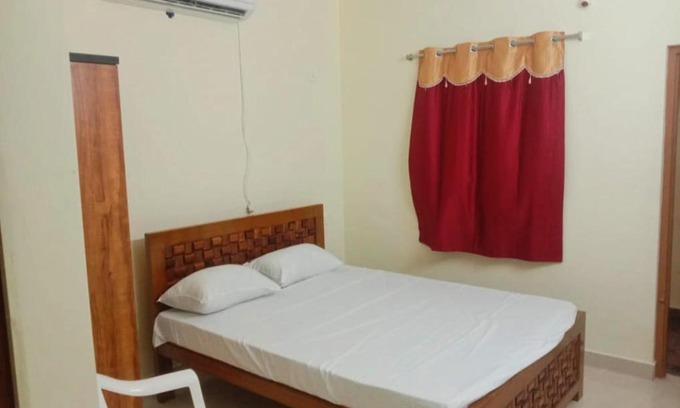 Tiruvannamalai Hotel | Cozy KASTURI SUBRAMANIAN ROOMS with Restaurant & Accessibility