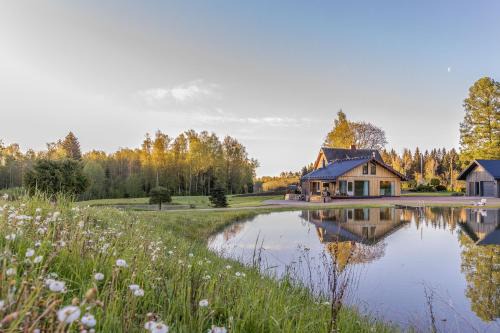 Voru County House | Unforgettable Stay at Kasvandu Talu Saunamaja - Rated 10/10