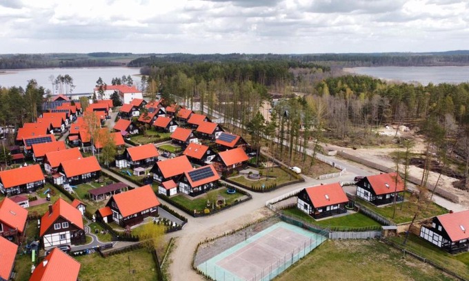 Sierakowice Villa | Discover Kaszëbsko Nórcëk 2: Oceanfront Bliss Awaits