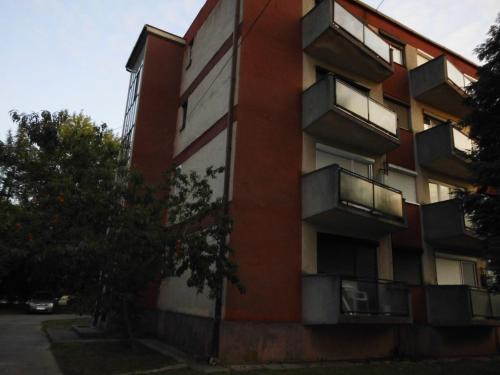 Harkany Apartment | Discover Katalin Vendégház: Family-Friendly Retreat