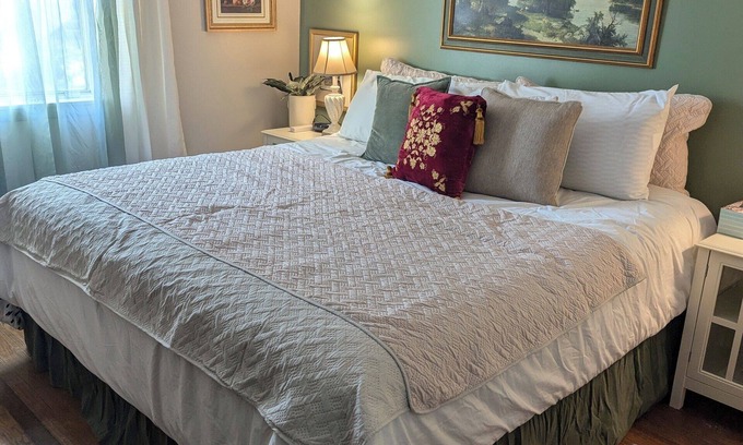 Casco House | Unwind at Kate's Canalside Cottage with Ocean Views & More