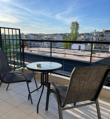 Serres Apartment | Cozy Kate's Studio with Scenic Views and Family-Friendly Amenities