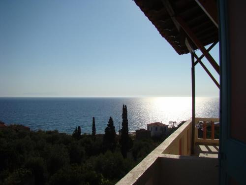 Plomari Apartment | Family-Friendly Katerina's Apartment - Rated 9.4/10