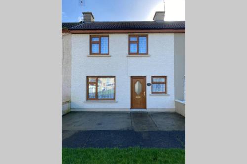 Abbeydorney House | Kid-Friendly Retreat at Kathleen’s Haven: Rated 9.1/10