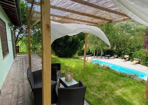 Foligno House | Relax at Katia Loreti with Oceanfront Views & More