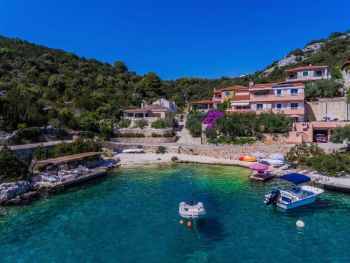 Vinisce House | Family-Friendly Katja in Vinišće - Rated 10/10 by Guests