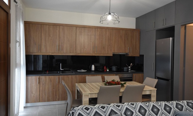 Aria Apartment | Top-Rated Katsaros Home with Kitchen & Breakfast in Nafplio