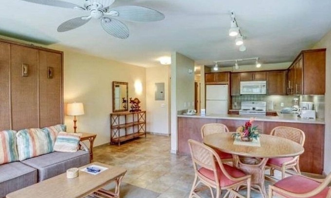 Kapaa Condo | Discover Kauai Pono Kai Resort: Oceanfront Retreat Awaits