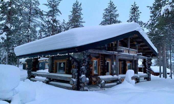 Akaslompolo Apartment | Discover Kaupinpirtti: Pet-Friendly Log Cabin with Scenic Views