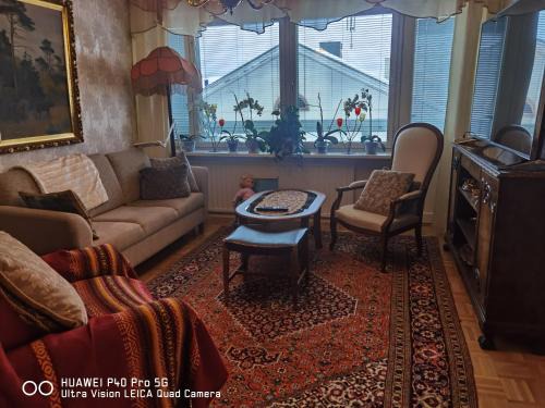 Pieksamaki Apartment | Explore Family-Friendly Stays at Kauppatori Hotel