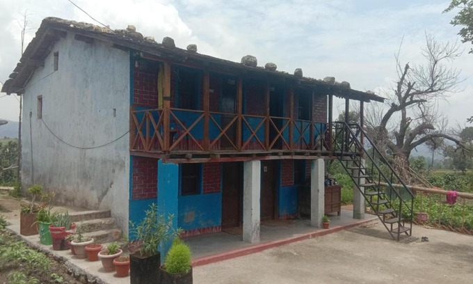 Champawat House | Cozy Kavya Home Stay with Pool and Pet-Friendly Amenities