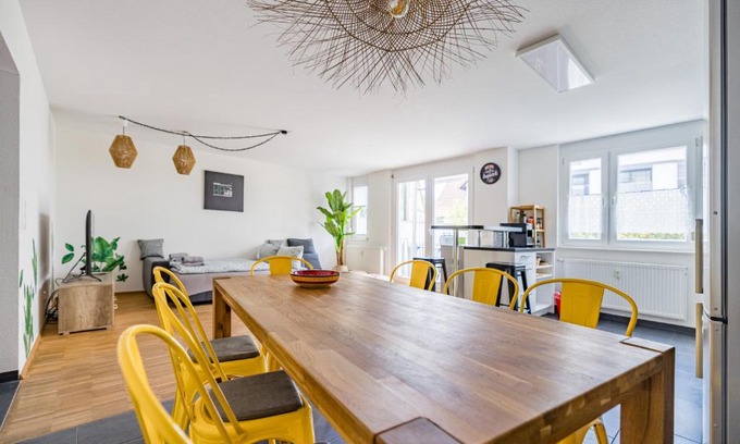 Beiertheim Apartment | Discover KAwaii: Central Location & Family-Friendly Amenities