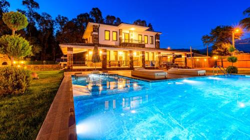 Fethiye Villa | Discover Villa Albera: 5-Bedroom Retreat with Private Pool