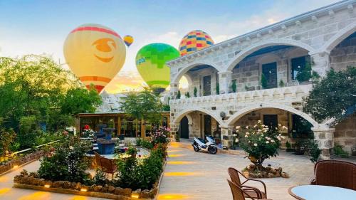 Goreme Hotel | Experience Kayatas Cave Suites: Pet-Friendly & Ocean View Retreat