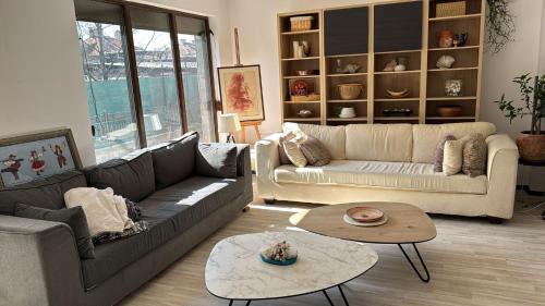 Kazanlak Apartment | Inviting Guest House Apartment with Garden & Parking Near Center