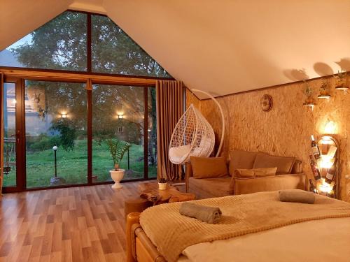 Kazbegi House | Cozy Kazbegi Cottages with Oceanfront Views & Breakfast