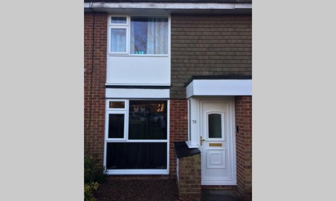Horsham House | Pet-Friendly KB79: Cozy 2-Bedroom House in Horsham