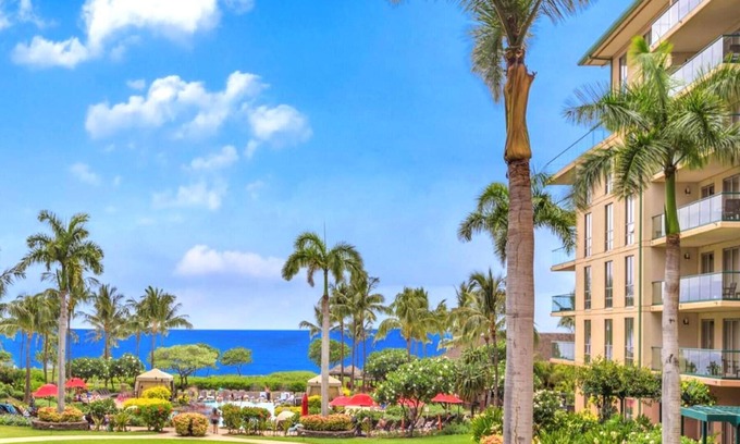 Honokowai Condo | KBM Resorts | Spacious, Ocean view 6-Bedroom Honua Kai Collection | Multi Unit Listing | Same Floor | 2 Free Rental Cars! HKH-229/36/47