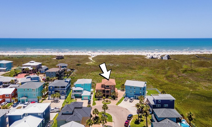 Safe Harbor House | Relaxing Sunrise Beach Villa with Oceanfront Views