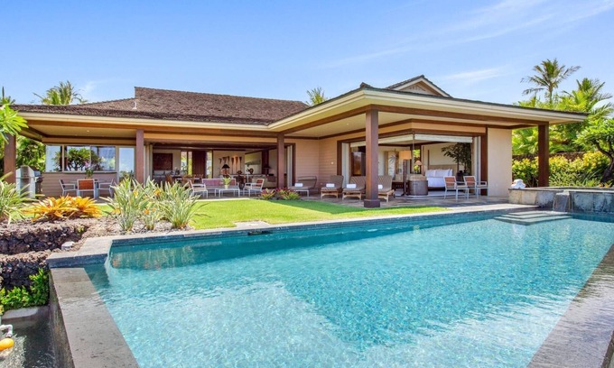 Kaupulehu House | Ke Alaula Hale 7 - Private Oasis with Onsite Staff & Pool
