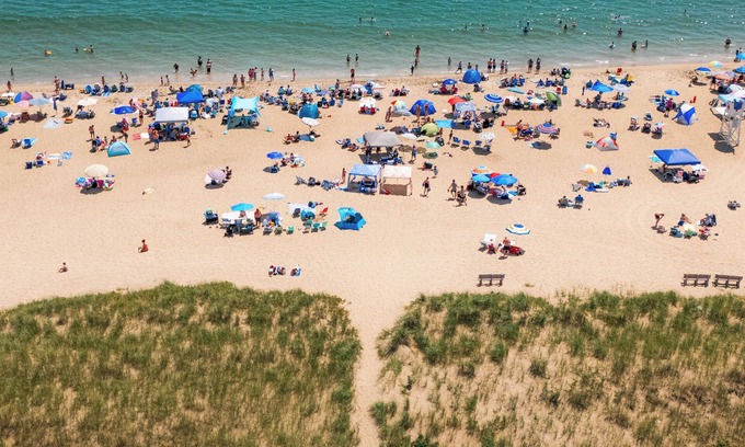Old Orchard Beach Hotel | Relax at The Kebek 3 Motel with Pool and Spa Amenities
