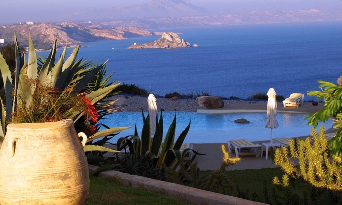 Kefalos Apartment | Exceptional Kefalos Apartment with Pool and Ocean View