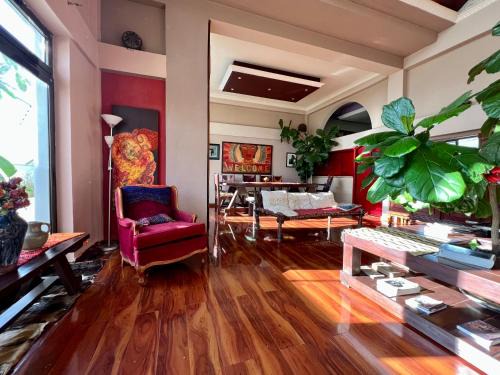 Bole House | Experience Comfort at Kefetew Guest House with Hot Tub
