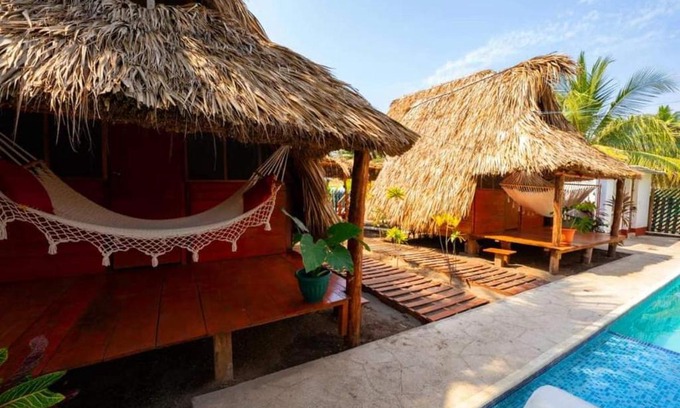 Guatemala Hotel | Discover Keiki Kai Ecocabañas: Pet-Friendly Ocean Retreat