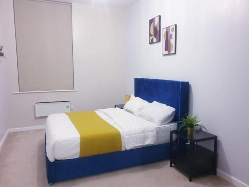 Neepsend Apartment | Kelham Island City Centre: Stylish 2 BD with Free Parking