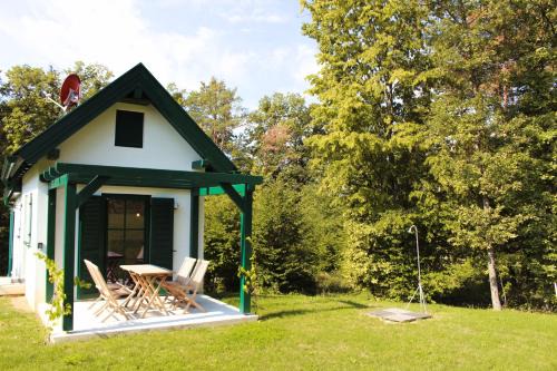 Kohfidisch House | Discover Kellerstöckl am Berg - Family-Friendly Retreat