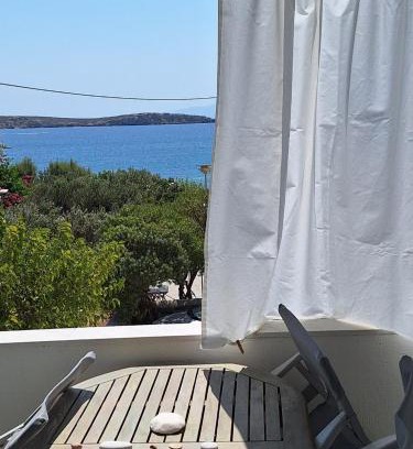 Drios Apartment | Oceanfront Comfort at Kelly's - Rated 9.2 by Guests