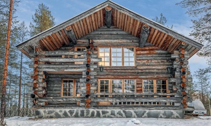 Pyhatunturi House | Relaxing Retreat at Kelohippu 2 with Lake View & Spa